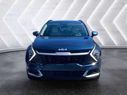 Used 2024 Kia Sportage EX w/ EX Premium Package image 2