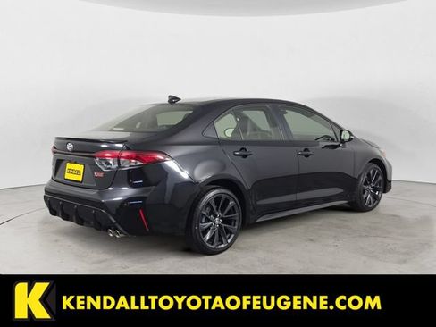 Used 2026 Toyota Corolla XSE FWD image 5