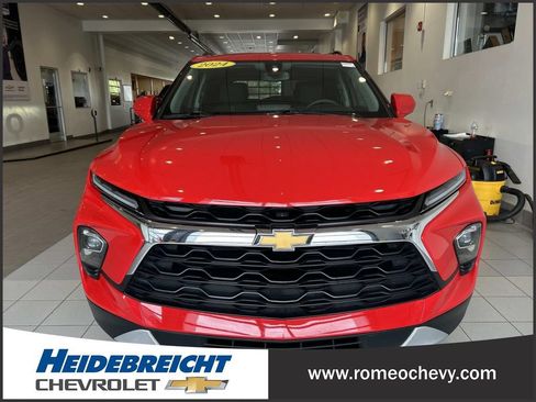 Used 2024 Chevrolet Blazer LT w/ Convenience Package AWD/4WD image 37
