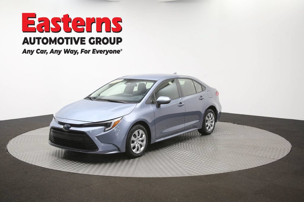 Used 2025 Toyota Corolla LE FWD image 50