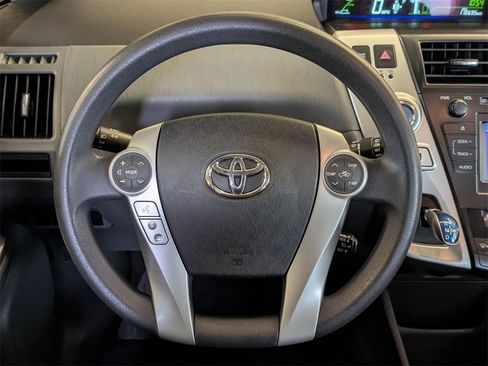 Used 2012 Toyota Prius V Two image 18