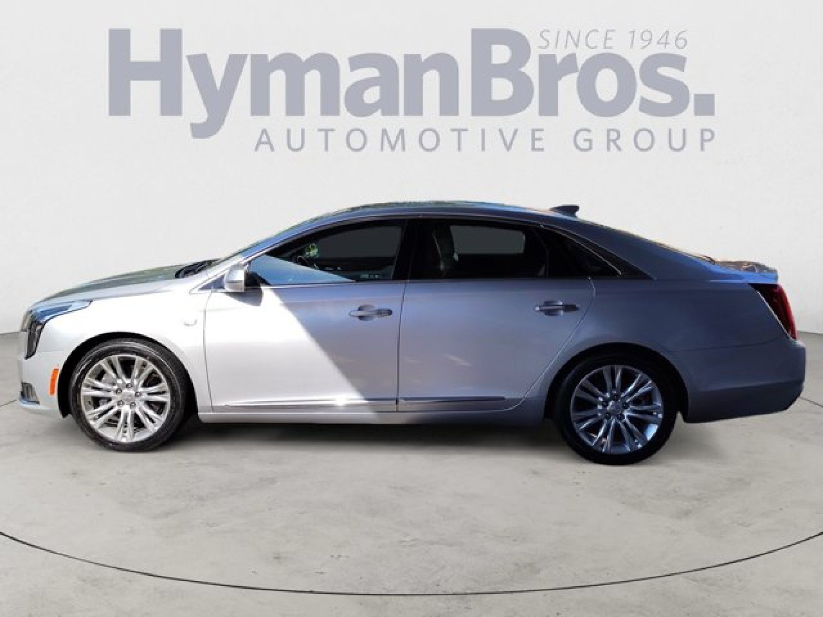 Used 2018 Cadillac XTS Luxury FWD image 6