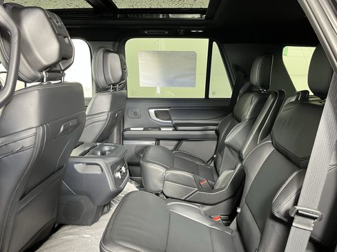 New 2026 Ford Expedition Platinum w/ Stealth Performance Package image 12