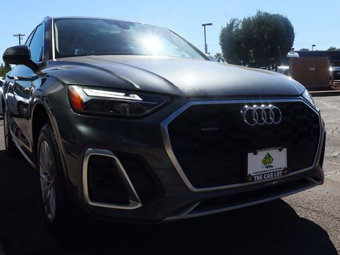Used 2022 Audi Q5 2.0T Premium image 19