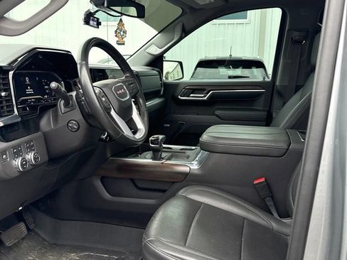 Used 2024 GMC Sierra 1500 SLT w/ SLT Premium Plus Package AWD/4WD image 5