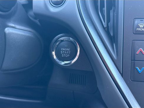 Used 2026 Subaru Crosstrek 2.5i image 32