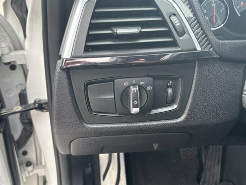 Used 2017 BMW M3 image 11