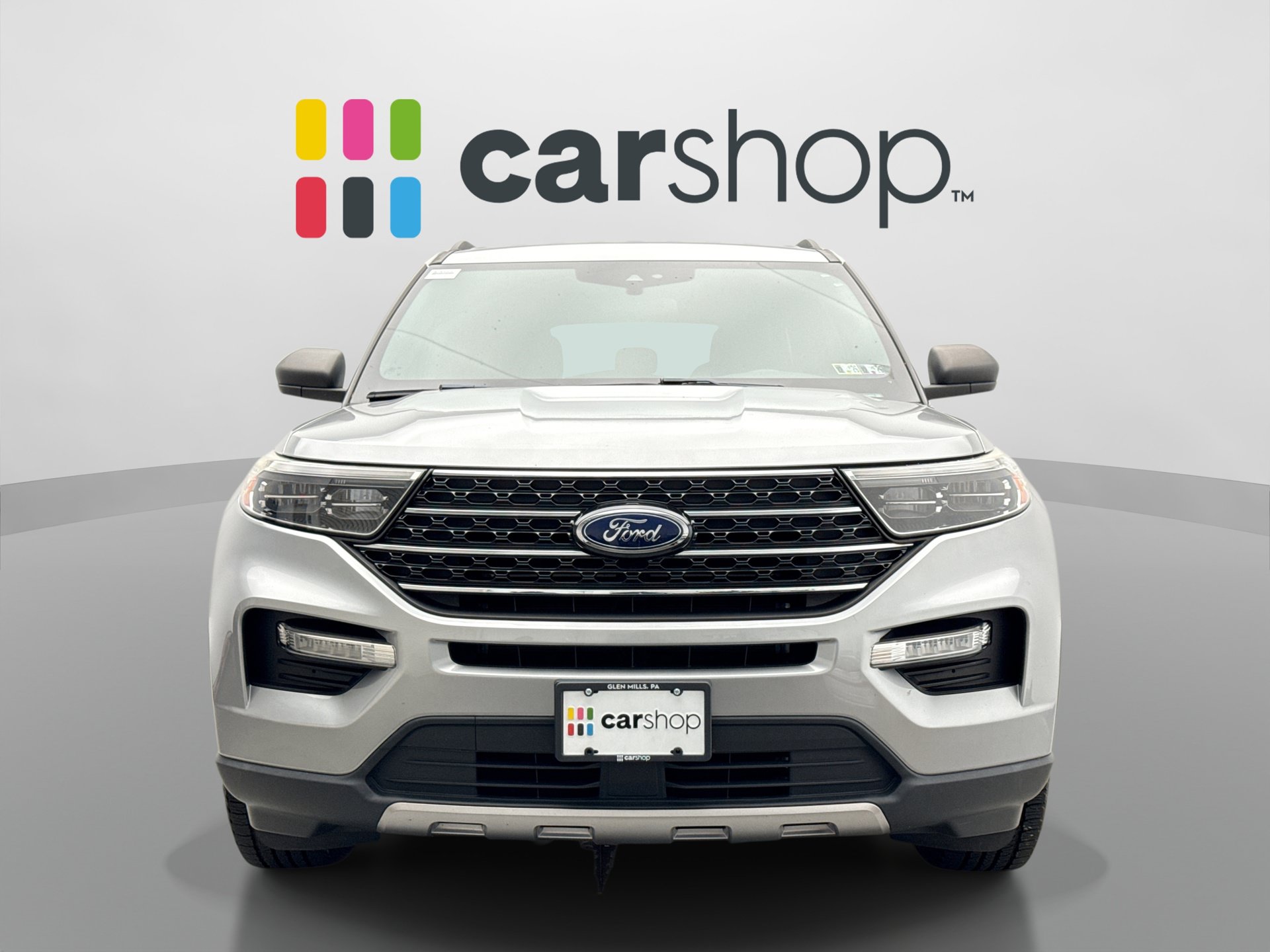 Used 2020 Ford Explorer XLT w/ Equipment Group 202A AWD/4WD image 8
