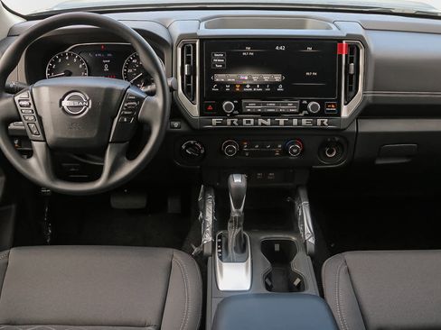 New 2025 Nissan Frontier SV AWD/4WD image 14