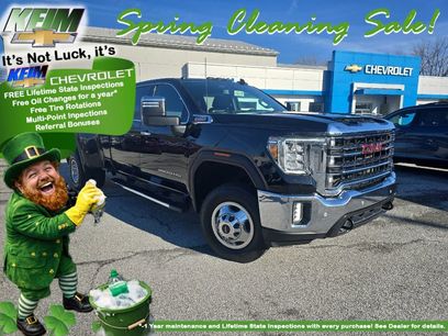 Used 2023 GMC Sierra 3500 SLT w/ SLT Convenience Package