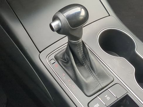 Used 2017 Kia Sorento LX image 30