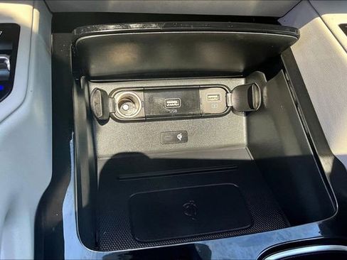 Certified 2022 Kia Telluride EX w/ Towing Package AWD/4WD image 16