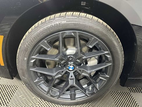 New 2026 BMW 330i xDrive Sedan w/ Convenience Package image 10