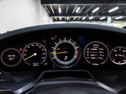 Used 2022 Porsche 911 GT3 RWD image 22