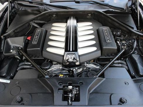 Used 2011 Rolls-Royce Ghost image 30