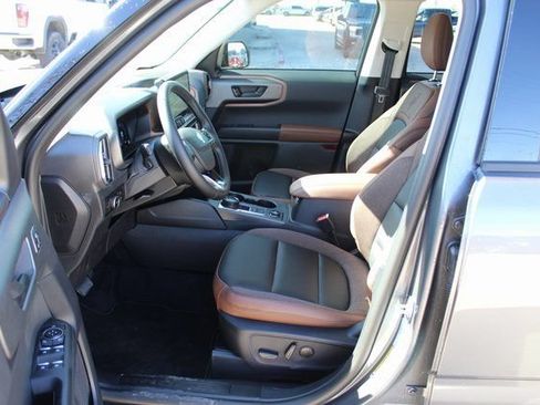 New 2025 Ford Bronco Sport Outer Banks w/ Outer Banks Tech Package+ AWD/4WD image 7