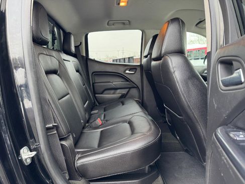 Used 2017 GMC Canyon SLT image 17