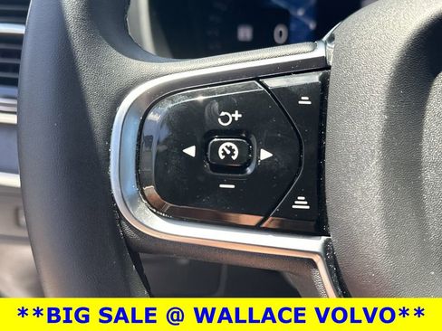 Used 2024 Volvo XC90 B6 Ultimate w/ Protection Package Premier AWD/4WD image 22