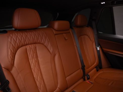 Used 2024 BMW X5 sDrive40i w/ Premium Package RWD image 66