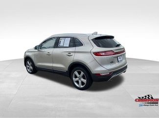 Used 2017 Lincoln MKC Premiere FWD video 3
