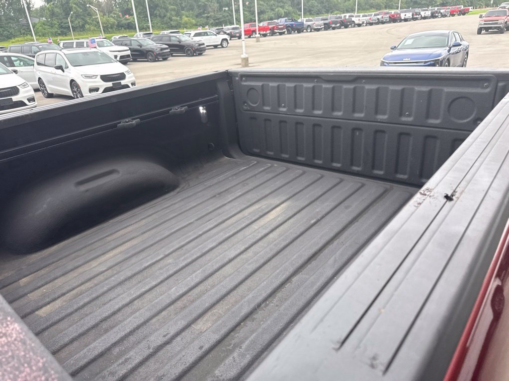 Used 2019 RAM 1500 Laramie AWD/4WD image 10