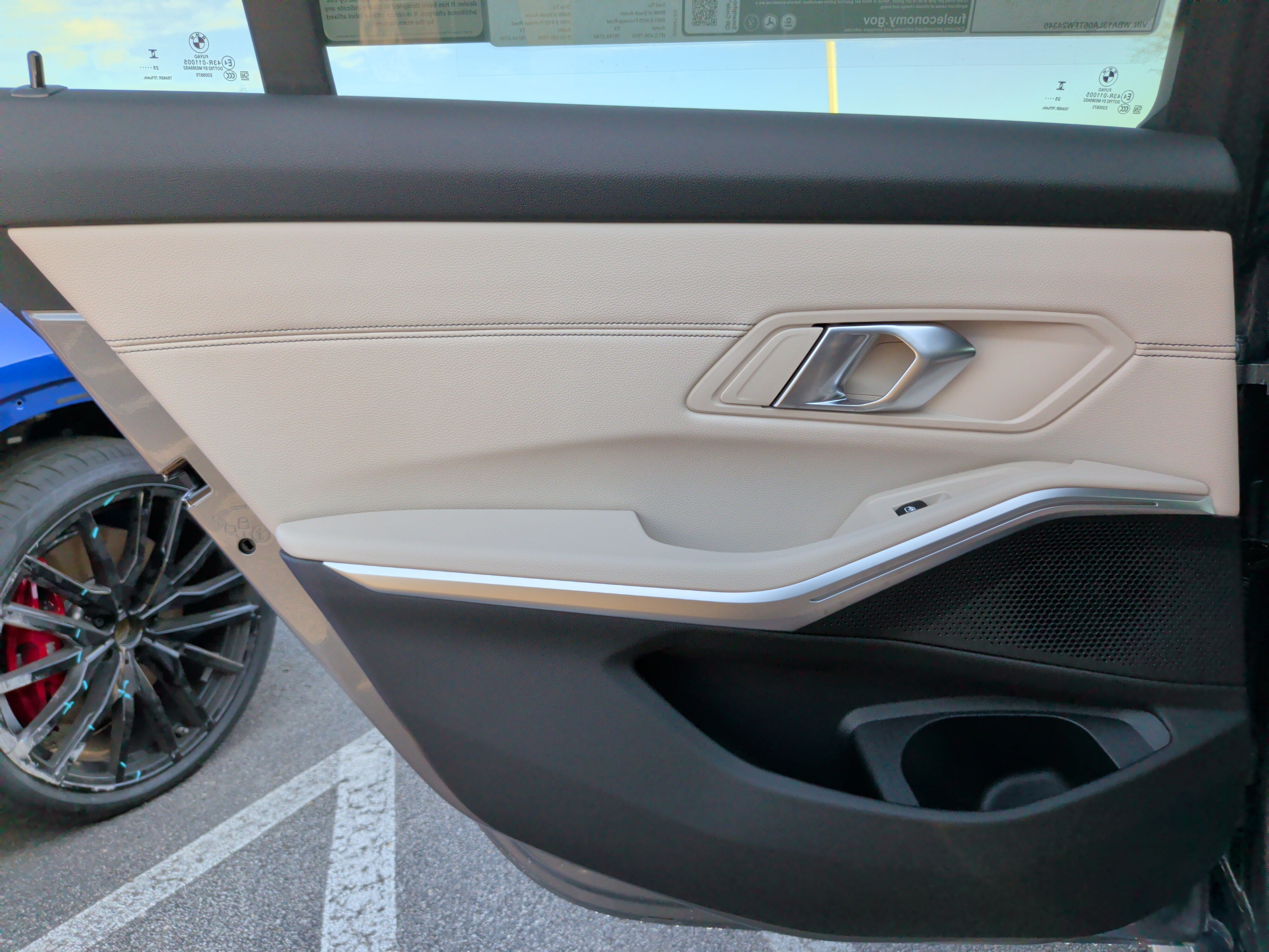 Certified 2026 BMW 330i Sedan w/ M Sport Package RWD image 38