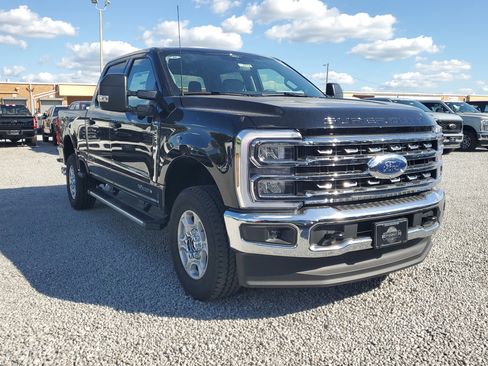 New 2026 Ford F250 XLT w/ XLT Premium Package image 2