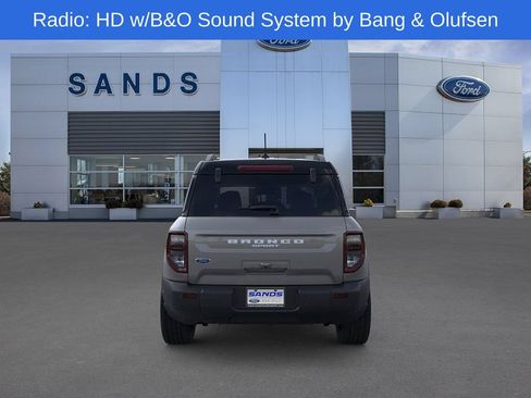 New 2026 Ford Bronco Sport Outer Banks w/ Outer Banks Tech Package+ AWD/4WD image 5