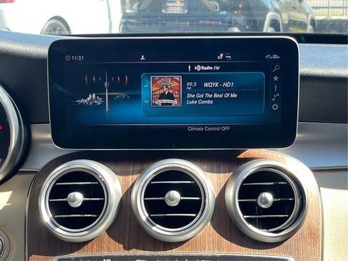 Used 2020 Mercedes-Benz C 300 4MATIC Sedan image 16