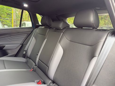 New 2026 Volkswagen ID.4 Pro S RWD image 25