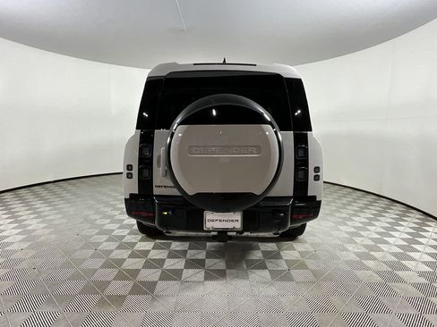 New 2026 Land Rover Defender 130 X-Dynamic SE AWD/4WD image 7