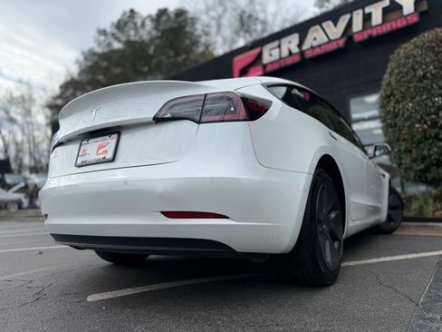 Used 2021 Tesla Model 3 Standard Range Plus image 13
