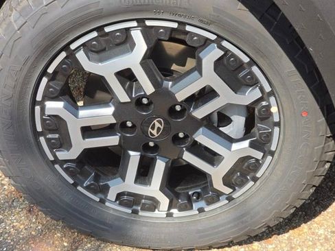 New 2025 Hyundai Santa Cruz XRT image 18