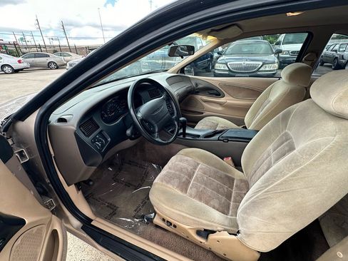 Used 1997 Ford Thunderbird LX RWD image 42