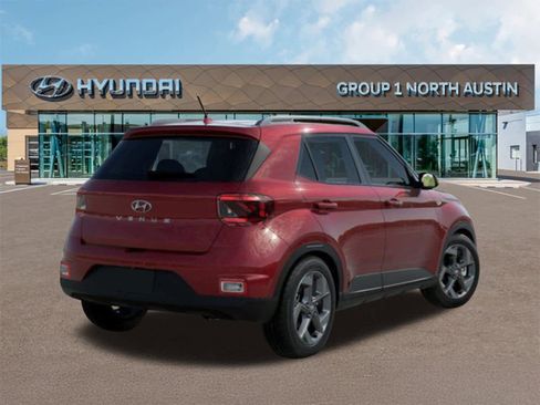 New 2025 Hyundai Venue SEL image 5