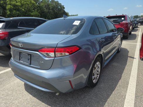 Used 2021 Toyota Corolla LE FWD image 6