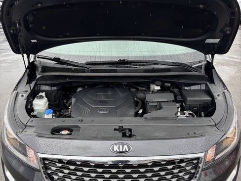 Used 2020 Kia Sedona EX image 29