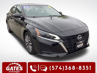 Used 2025 Nissan Altima 2.5 SV