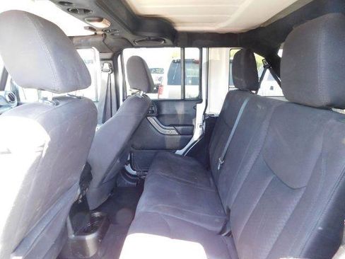 Used 2013 Jeep Wrangler Unlimited Sport image 12