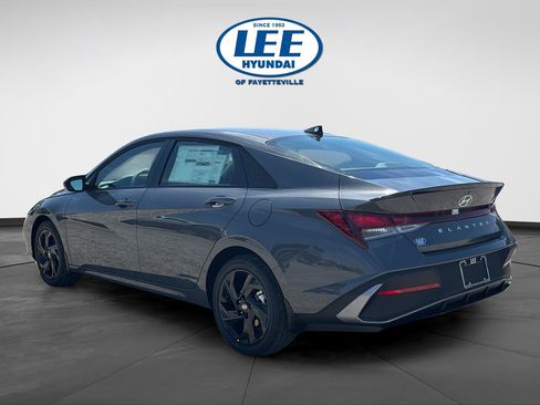 New 2026 Hyundai Elantra Sport FWD image 5