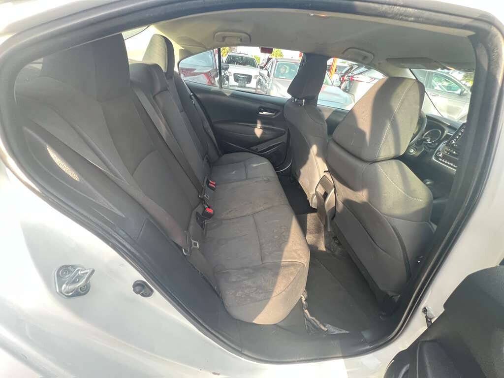 Used 2021 Toyota Corolla LE FWD image 7