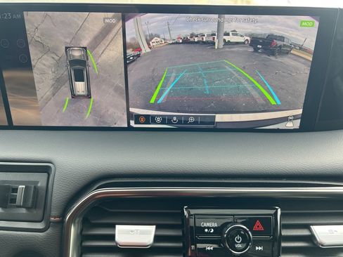 Used 2025 Nissan Armada PRO-4X w/ Pro-4X Premium Package image 37