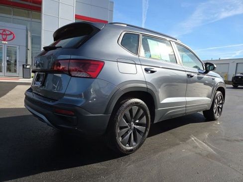 Used 2023 Volkswagen Taos S image 7