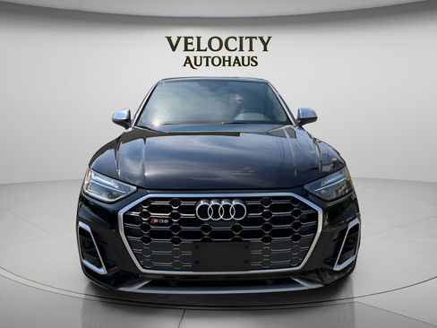 Used 2022 Audi SQ5 Premium Plus w/ Premium Plus Package AWD/4WD image 2