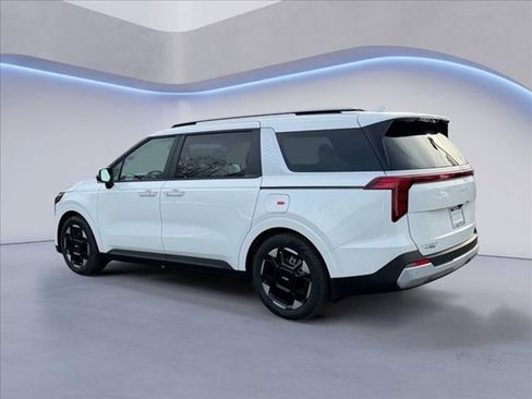New 2026 Kia Carnival EX image 5