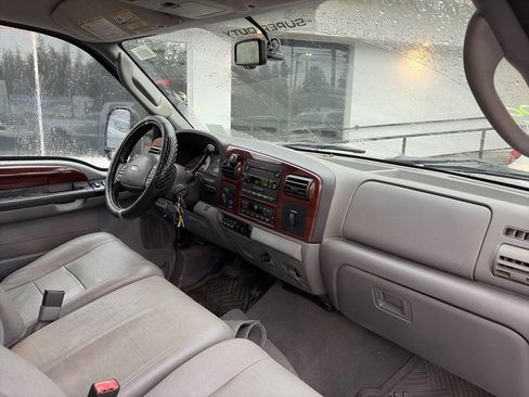 Used 2007 Ford F350 Lariat image 11
