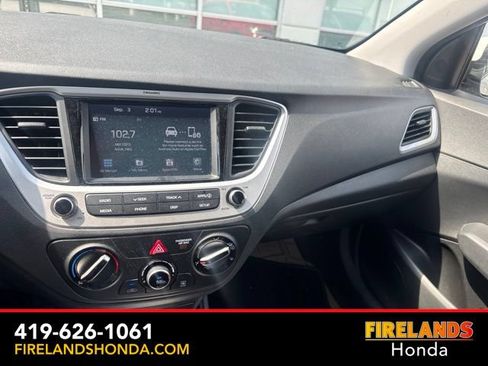 Used 2022 Hyundai Accent SEL FWD image 21
