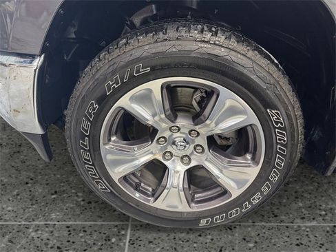Used 2023 RAM 1500 Laramie image 24