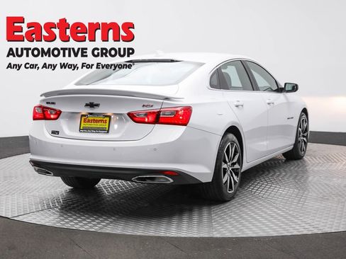 Used 2024 Chevrolet Malibu RS FWD image 5