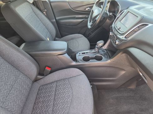 Used 2024 Chevrolet Equinox LT AWD/4WD image 12
